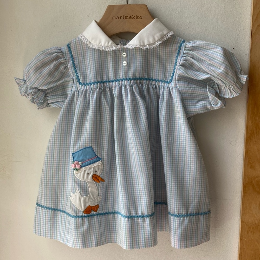 Vintage check dress with goose duck applique size 12 months 80s 90s